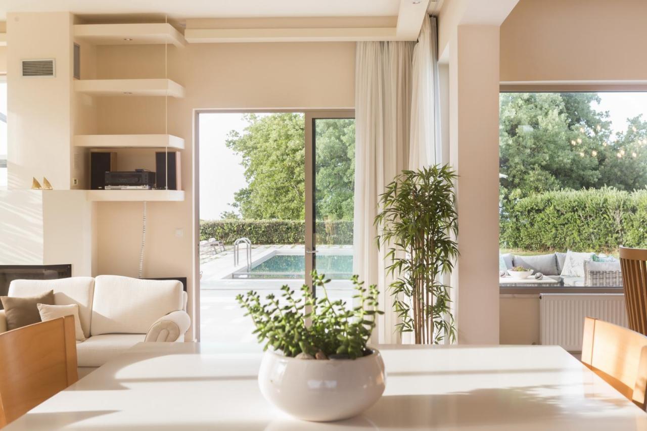 Lux Villa Mia With Heated Pool, 2Km To Beach & Childrens Area! Mikro Metochi Exteriér fotografie