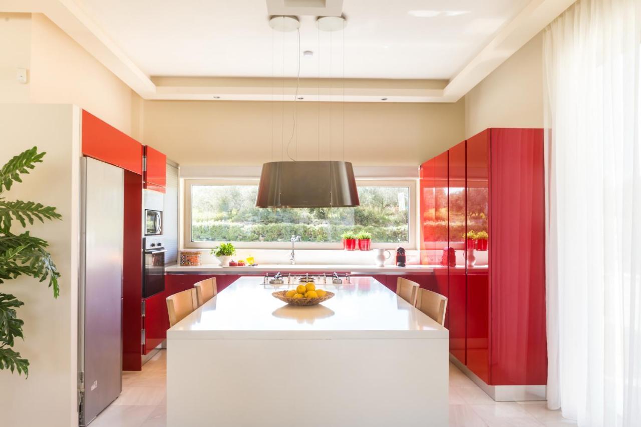Lux Villa Mia With Heated Pool, 2Km To Beach & Childrens Area! Mikro Metochi Exteriér fotografie