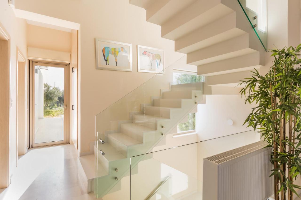 Lux Villa Mia With Heated Pool, 2Km To Beach & Childrens Area! Mikro Metochi Exteriér fotografie