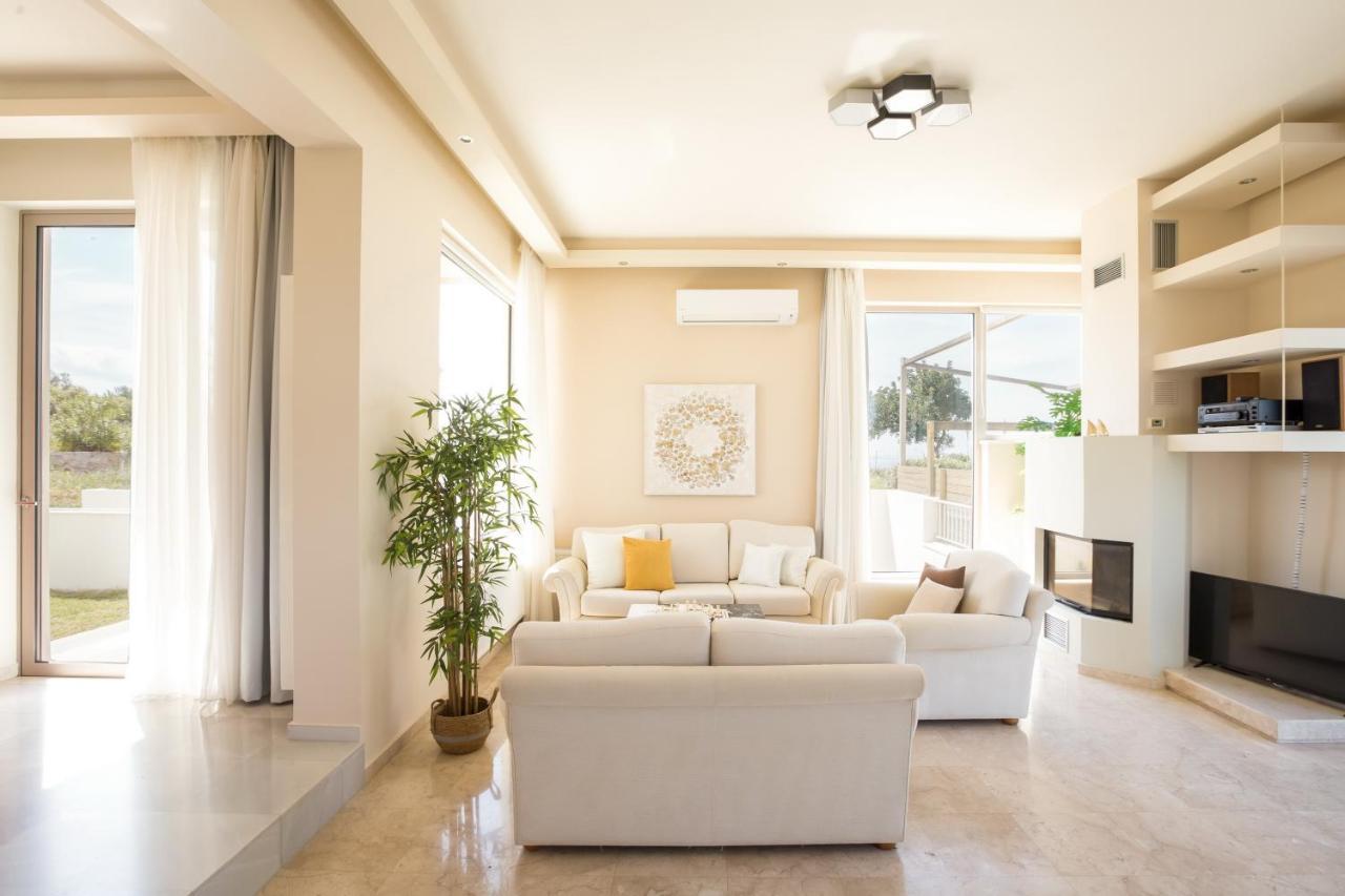 Lux Villa Mia With Heated Pool, 2Km To Beach & Childrens Area! Mikro Metochi Exteriér fotografie
