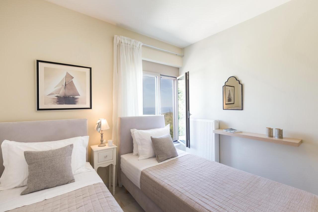 Lux Villa Mia With Heated Pool, 2Km To Beach & Childrens Area! Mikro Metochi Exteriér fotografie