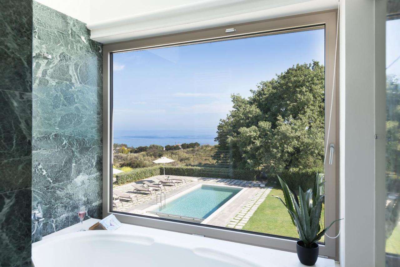 Lux Villa Mia With Heated Pool, 2Km To Beach & Childrens Area! Mikro Metochi Exteriér fotografie